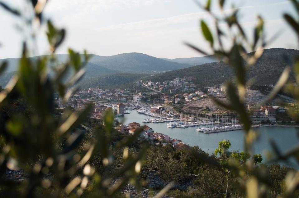 Apartmani Marko I Ana Marina Bagian luar foto